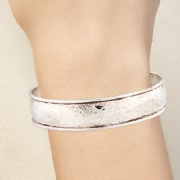 IPPOLITA STERLING SILVER 925 HAMMERED GODDESS BANGLE BRACELET - Picture 6 of 6